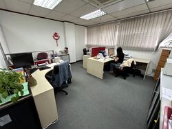 Lam Soon Industrial Building (D23), Office #541371481
